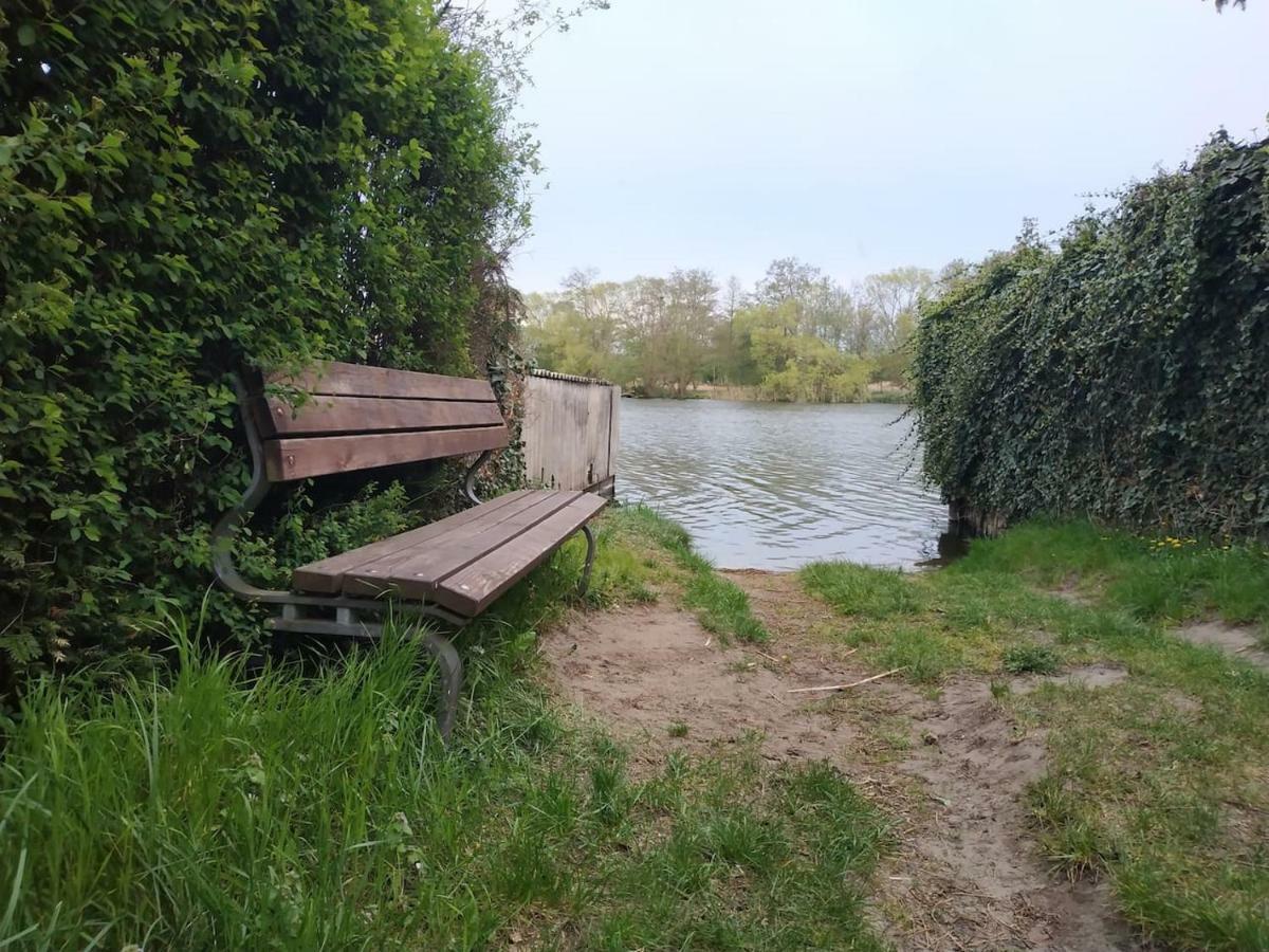 Fw Budueren Mit Oeffentlichem Wasserzugang Ketzin Buitenkant foto